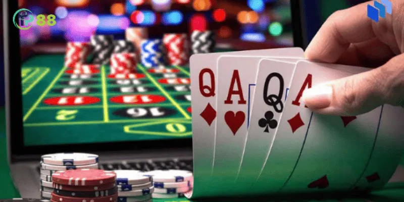 Poker TP88 - Trải Nghiệm Đỉnh Cao Với Sảnh Game Đẳng Cấp 4 Chi tiết cách chơi poker chỉ có tại nhà cái TP88