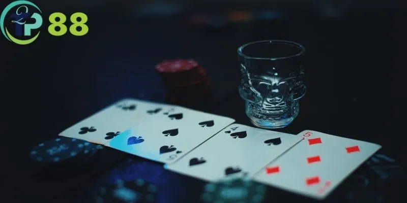 Tiến Lên Đếm Lá - Thể Loại Game Bài Đang Hot Nhất Tại TP88 4 Tiến lên đếm lá sở hữu tính năng thú vị, đặc biệt